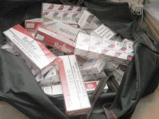 Ţigarete confiscate în Vama Veche